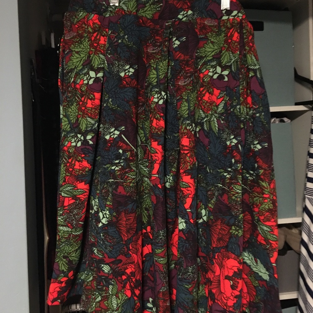 Lularoe madison skirt